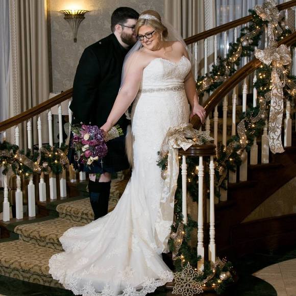 Meet your Posher, Lauren - Picture 1 of 1